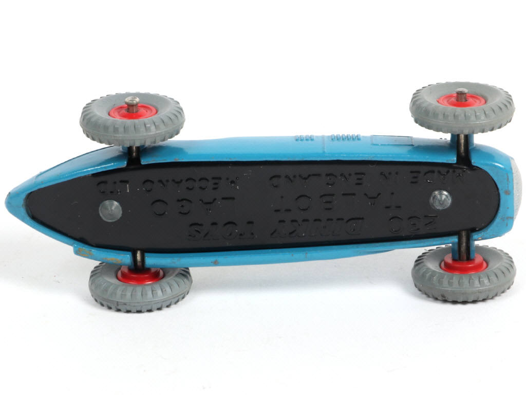 Lot 240 - DINKY TOYS (GB) (1)