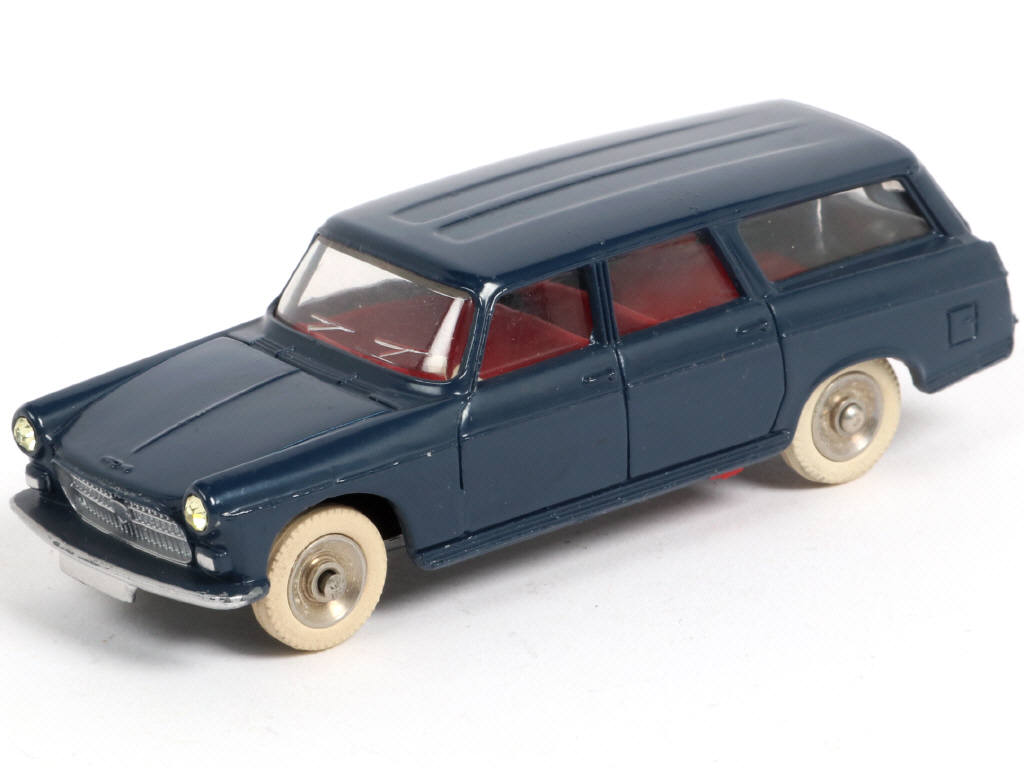 Lot 315 - DINKY TOYS (FRANCE) (1)