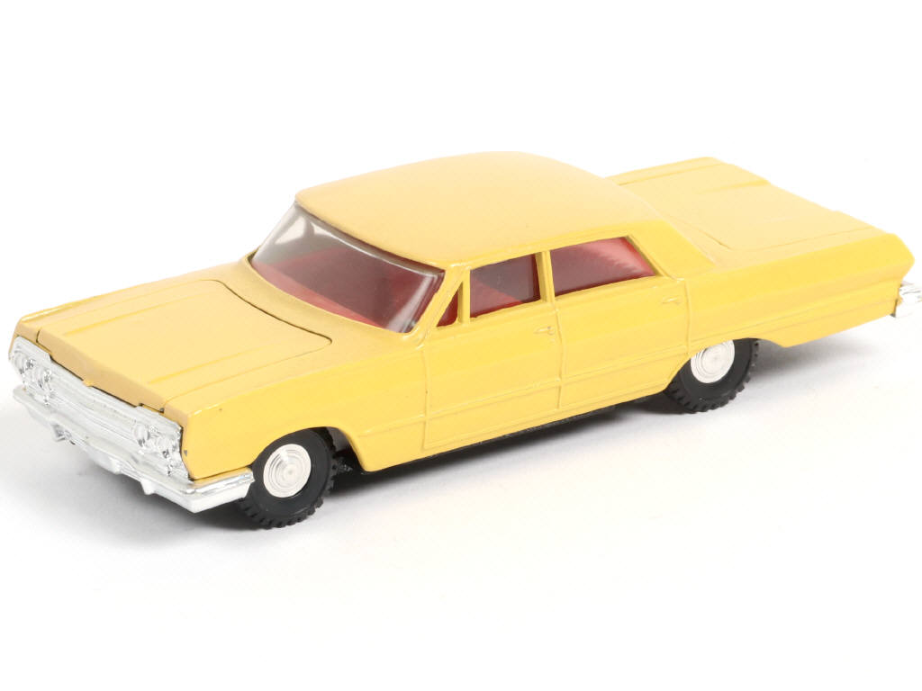 Lot 259 - DINKY TOYS (GB) (1)