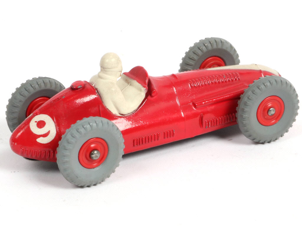 Lot 241 - DINKY TOYS (GB) (1)