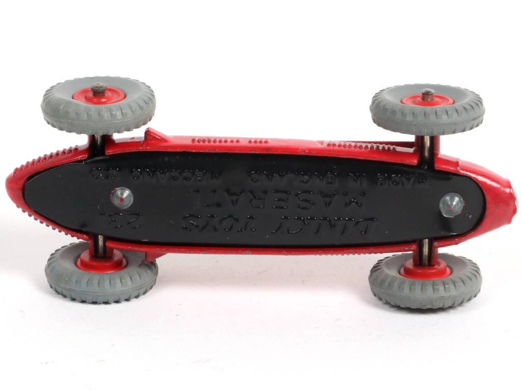 Lot 241 - DINKY TOYS (GB) (1)