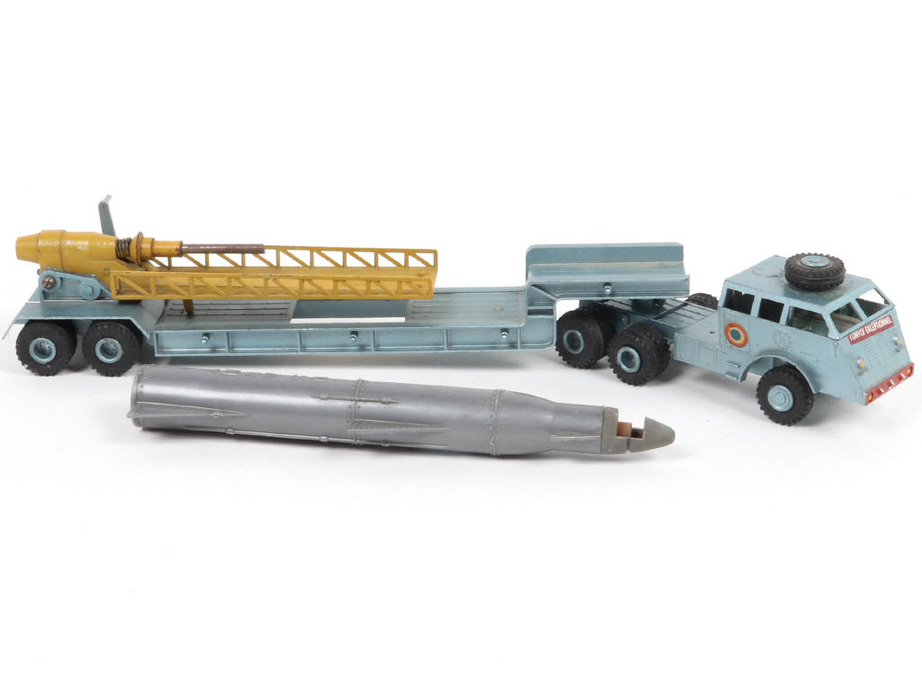 Lot 174 - FRANCE JOUETS (FRANCE) (1)