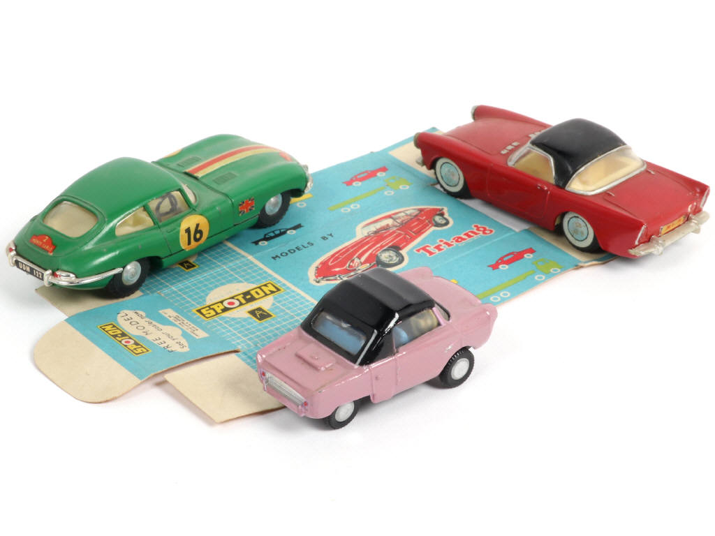 Lot 125 - SPOT-ON (GB) (3)