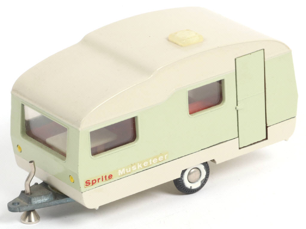 Lot 100 - TEKNO (DANEMARK) (1)