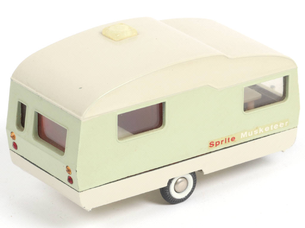 Lot 100 - TEKNO (DANEMARK) (1)