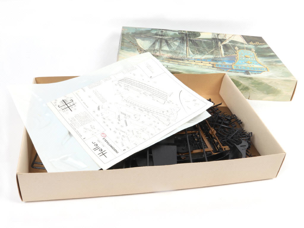 Lot 41 - DIVERS (7)