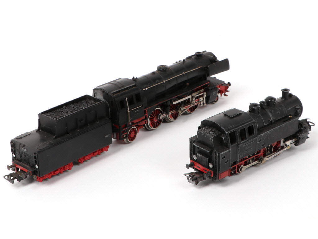 Lot 94 - MÄRKLIN 'HO' (ALLEMAGNE) (2)