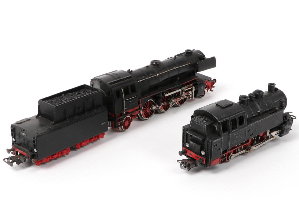 Lot 94 - MÄRKLIN 'HO' (ALLEMAGNE) (2)