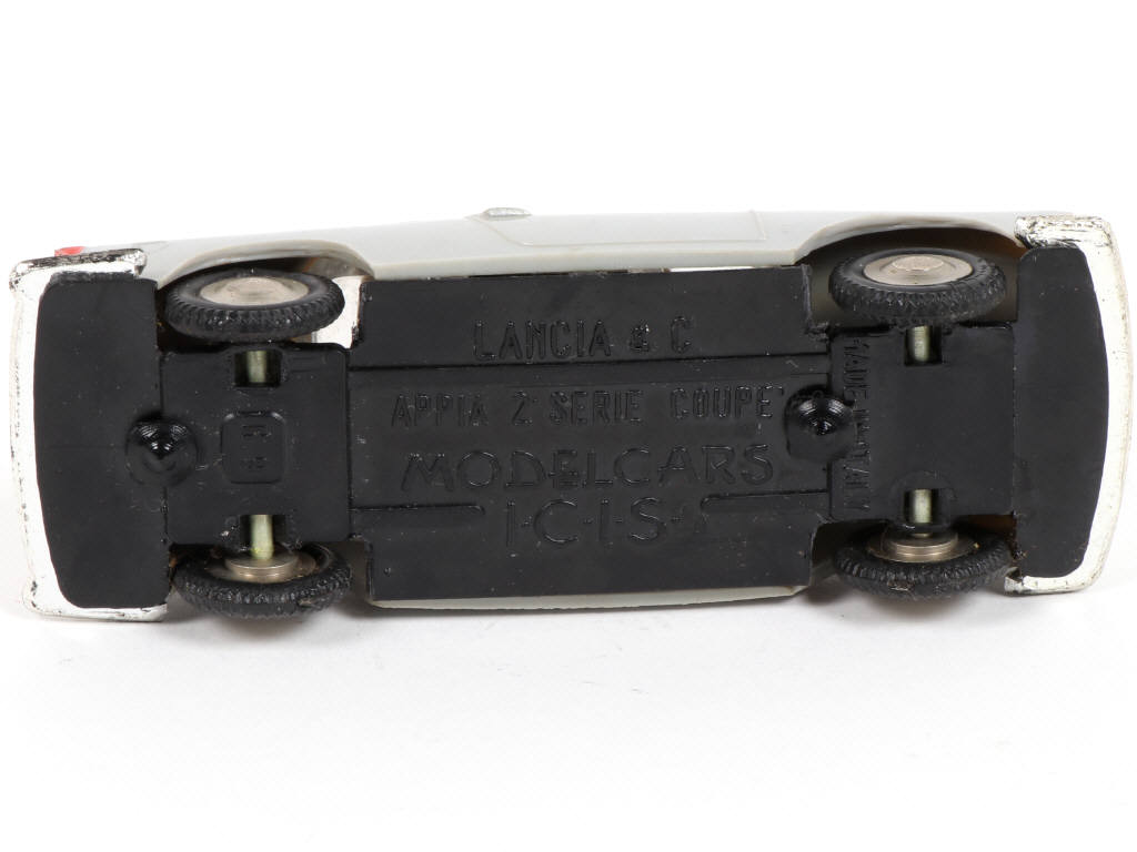 Lot 222 - I.C.I.S. MODELCARS (ITALIE) (1)