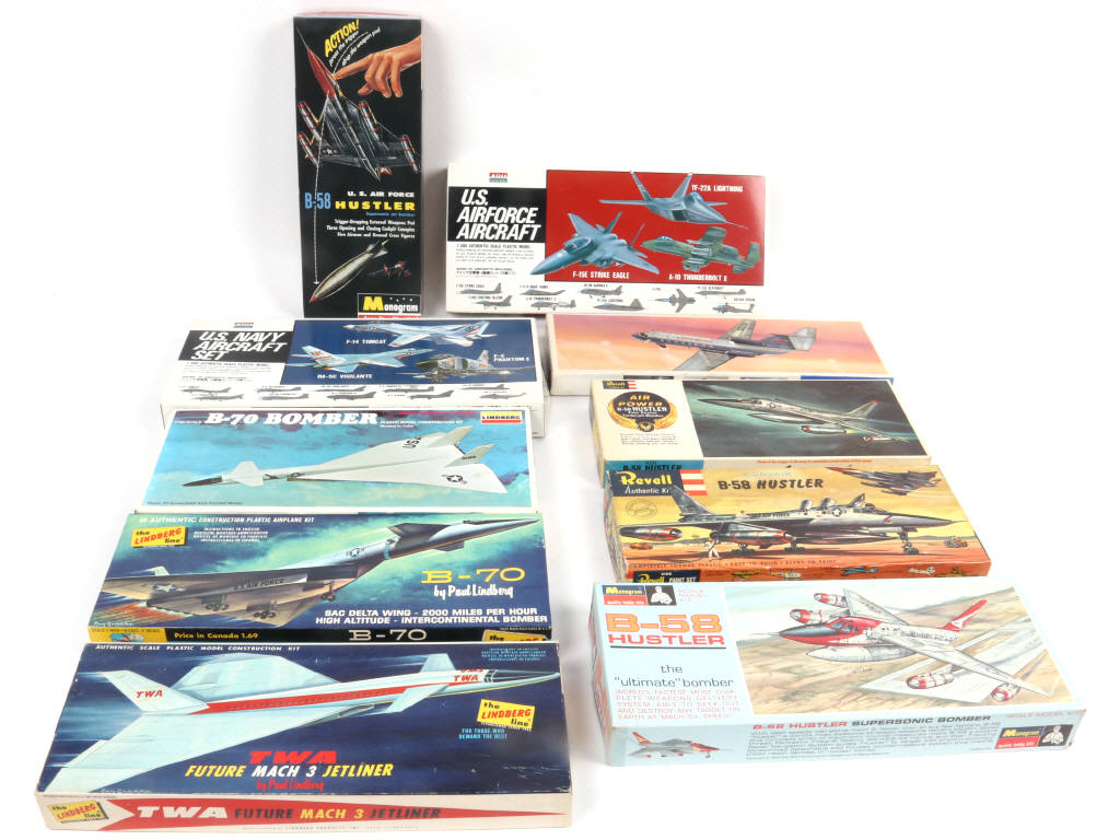 Lot 53 - DIVERS (10)