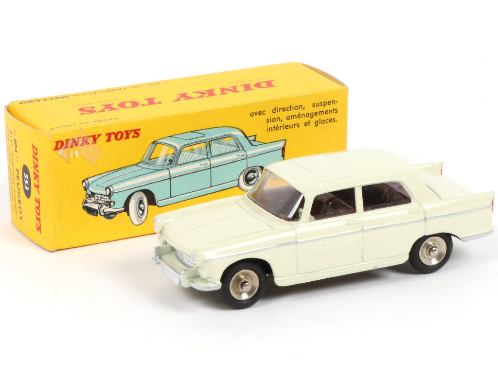 Lot 345 - DINKY TOYS (FRANCE) (1)