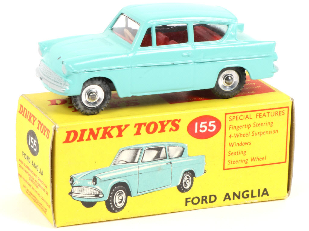 Lot 439 - DINKY TOYS (GB) (1)