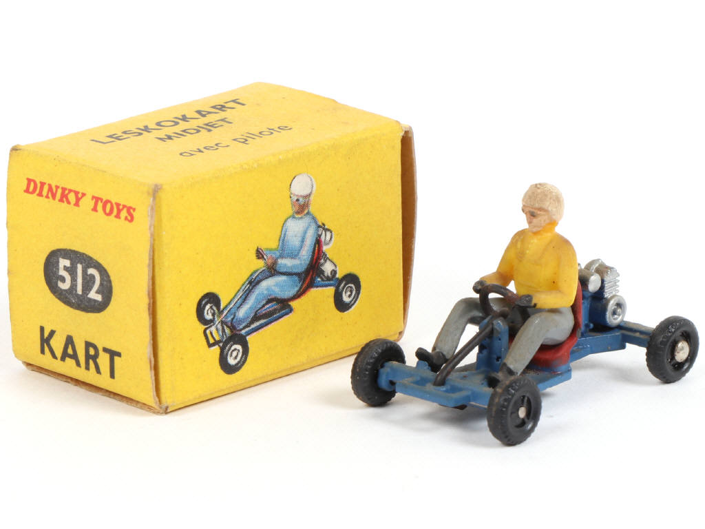 Lot 323 - DINKY TOYS (FRANCE) (1)
