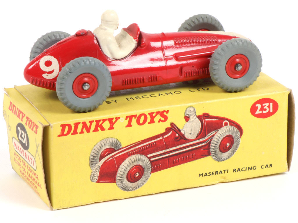 Lot 419 - DINKY TOYS (GB) (1)