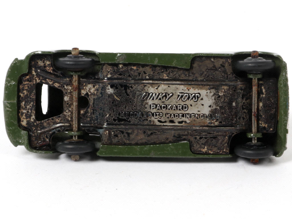 Lot 406 - DINKY TOYS (GB) (1)