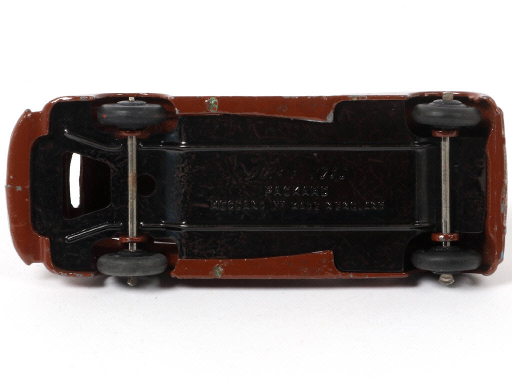 Lot 407 - DINKY TOYS (GB) (1)