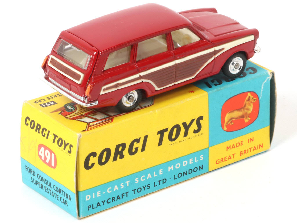 Lot 213 - CORGI TOYS (GB) (1)