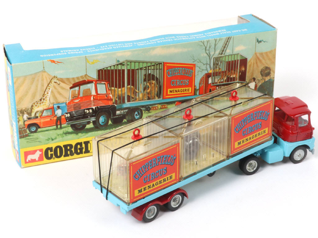 Lot 224 - CORGI TOYS (GB) (1)