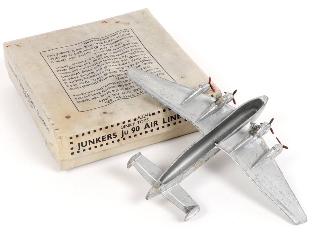 Lot 454 - DINKY TOYS (GB) (1)