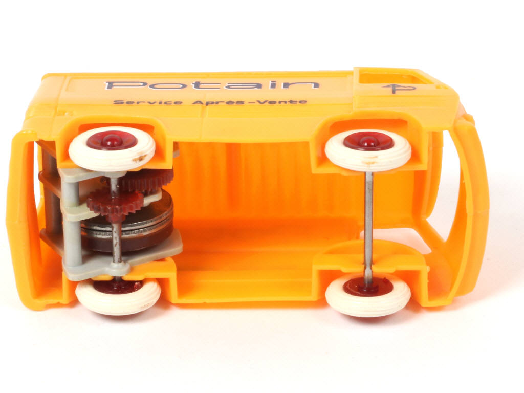 Lot 273 - BOURBON (FRANCE) (1)