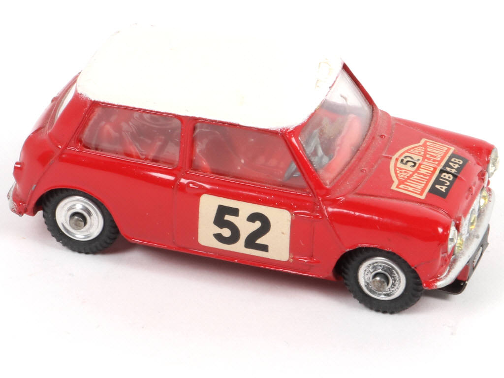 Lot 219 - CORGI TOYS (GB) (1)