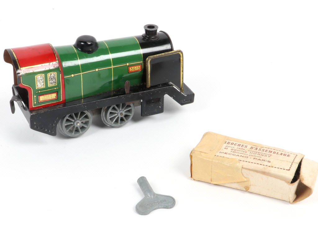 Lot 42 - HORNBY 'O' (FRANCE) (1)