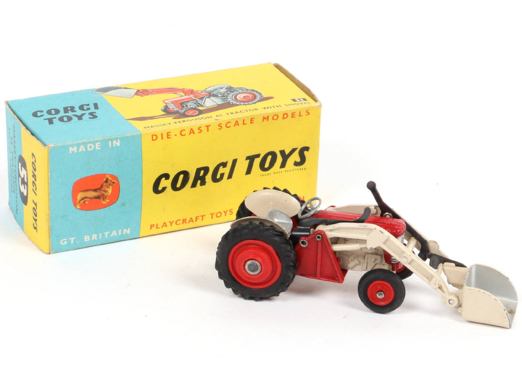 Lot 224 - CORGI TOYS (GB) (1)