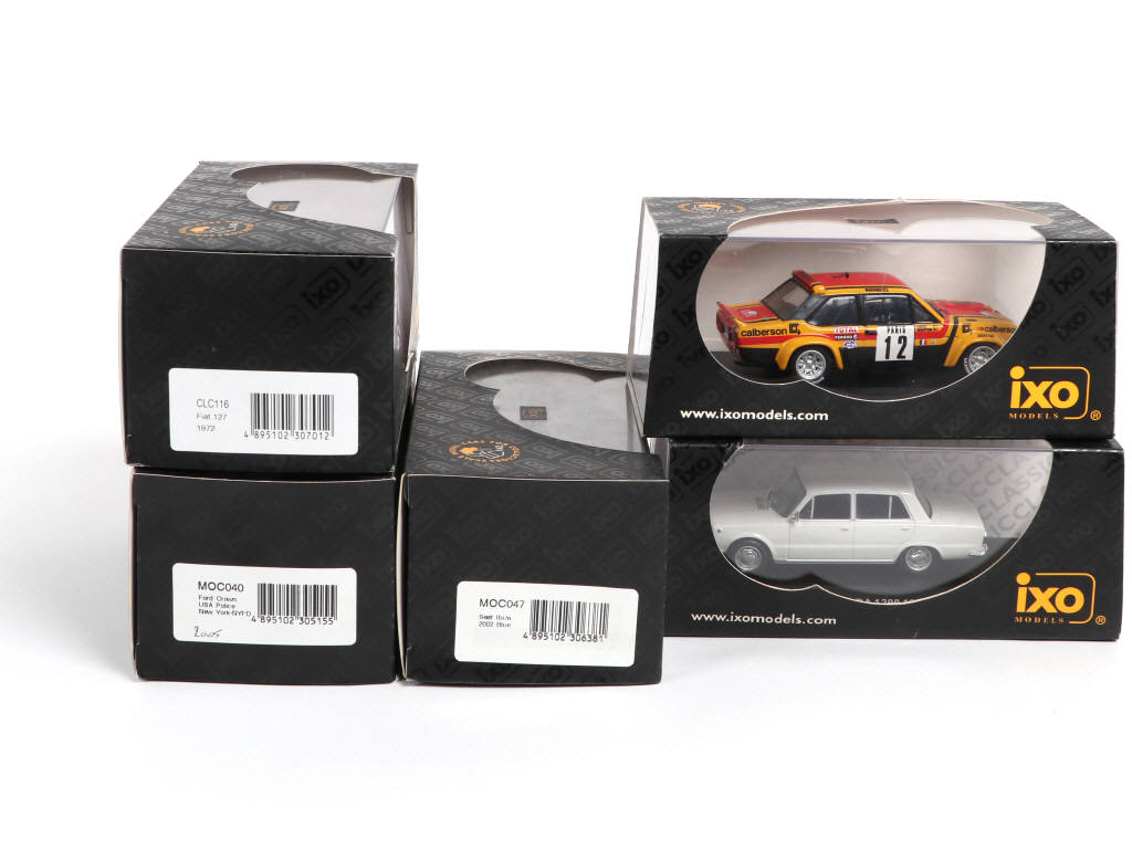 Lot 204 - IXO (CHINE) (5)