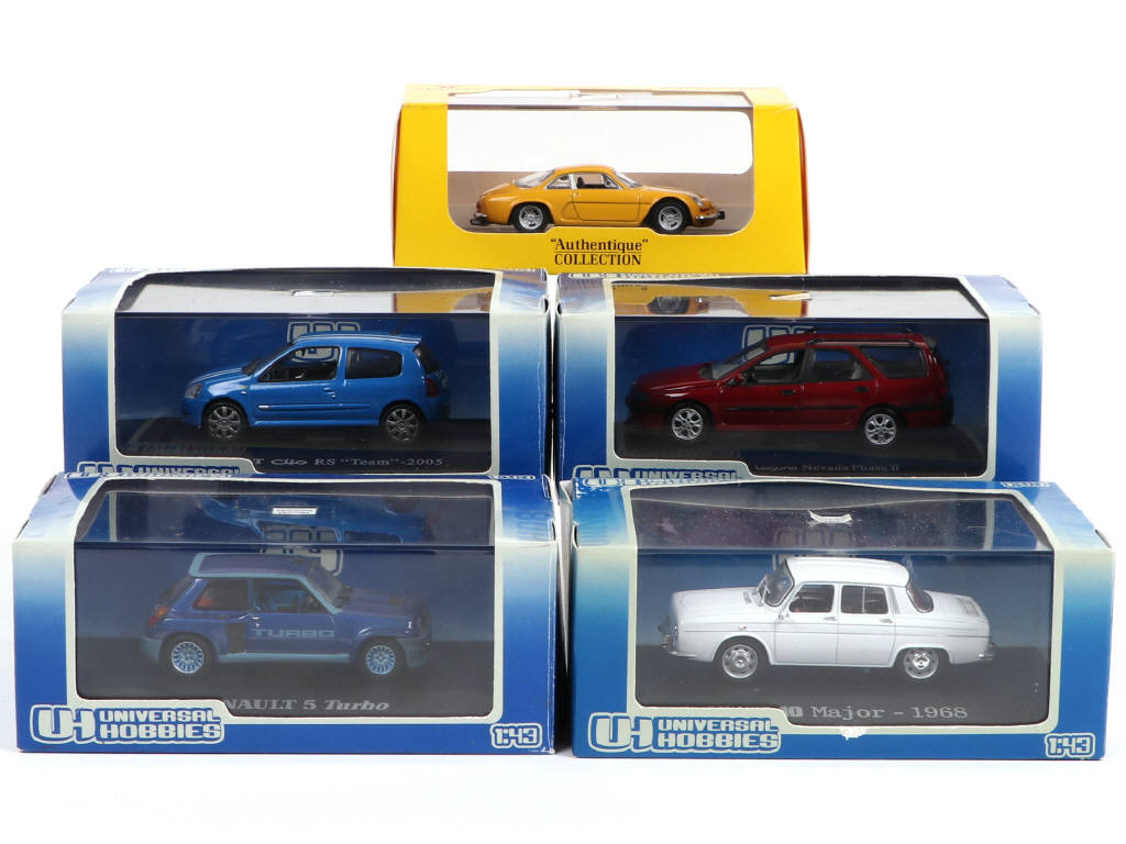 Lot 207 - UNIVERSAL HOBBIES (CHINE) (5)