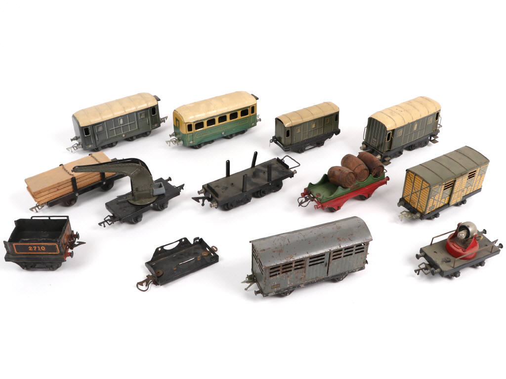 Lot 62 - DIVERS 'Ecartement O' (13)