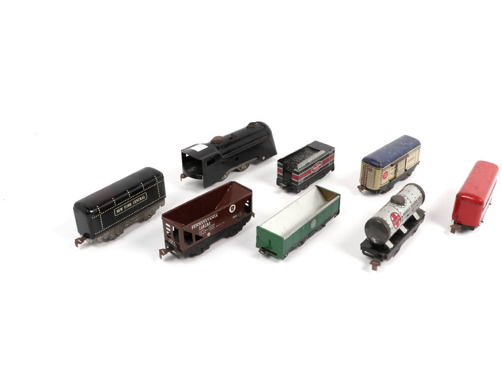 Lot 69 - DIVERS (USA) (8)