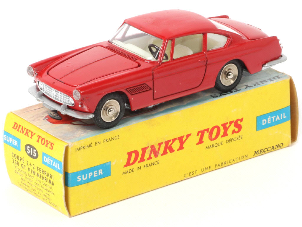 Lot 433 - DINKY TOYS (FRANCE) (1)
