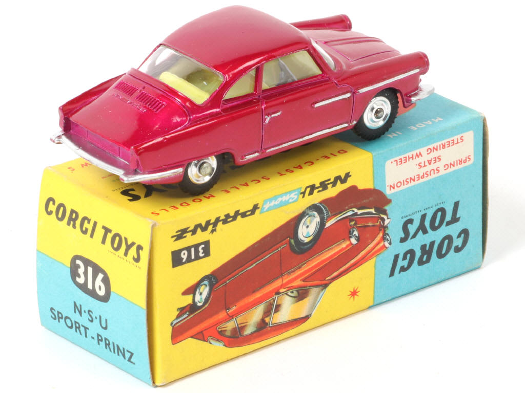 Lot 174 - CORGI TOYS (GB) (1)