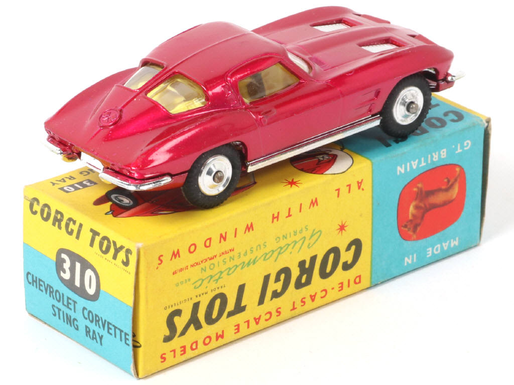 Lot 173 - CORGI TOYS (GB) (1)