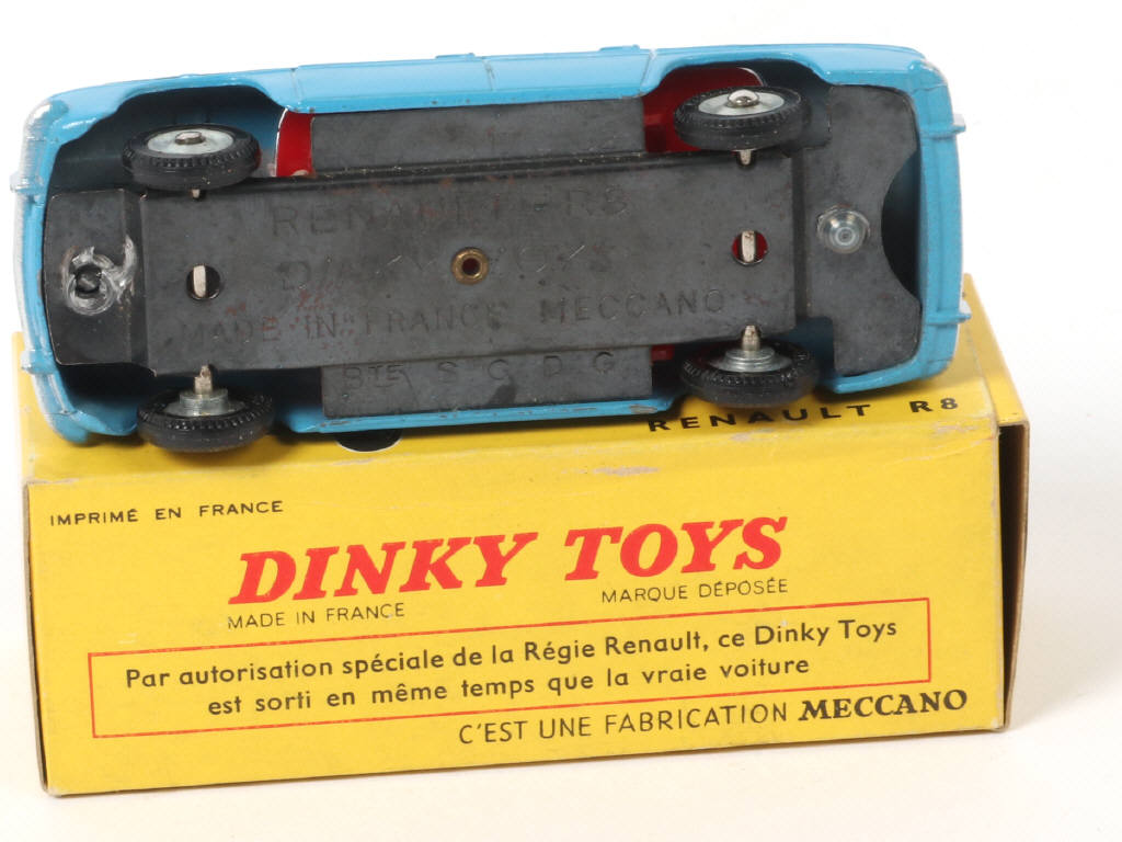 Lot 376 - DINKY TOYS (FRANCE) (1)