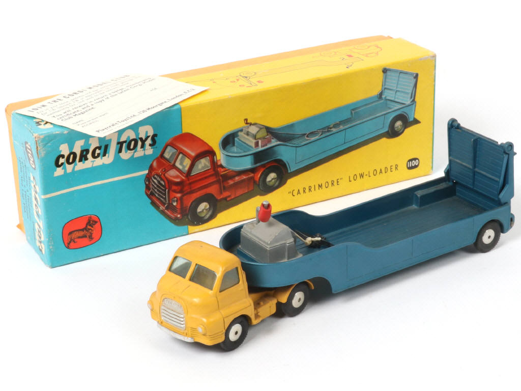 Lot 203 - CORGI TOYS (GB) (1)