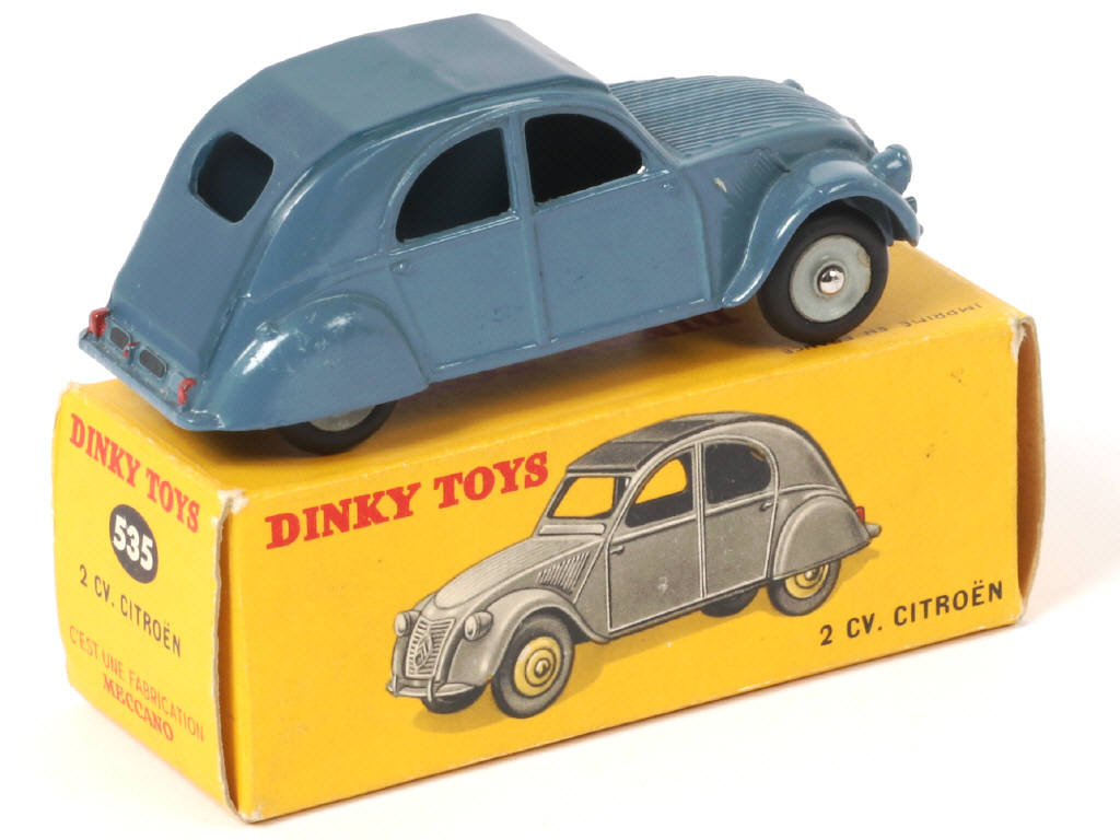 Lot 413 - DINKY TOYS (FRANCE) (1)