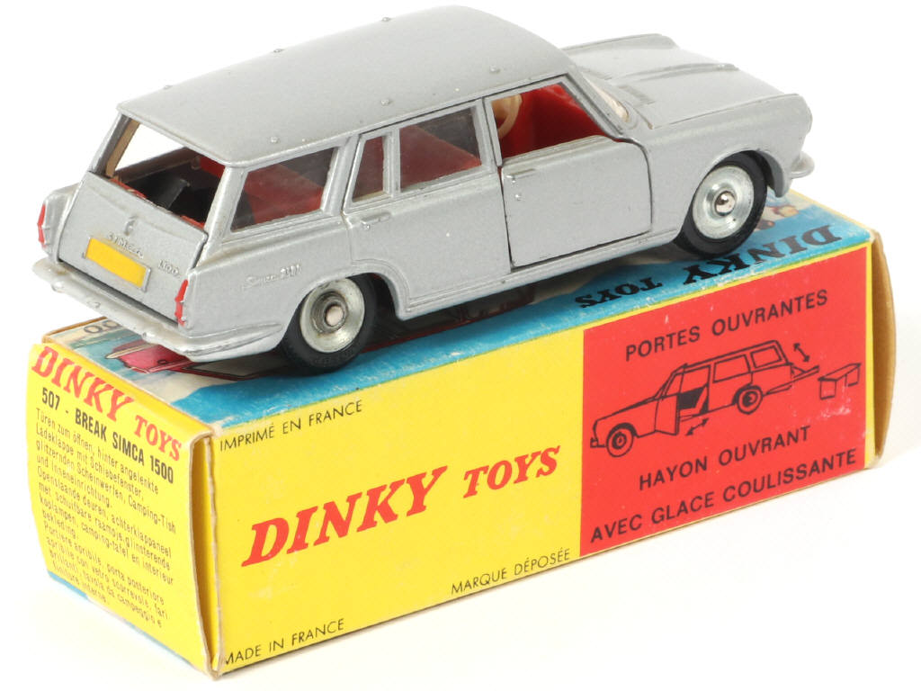 Lot 394 - DINKY TOYS (FRANCE) (1)