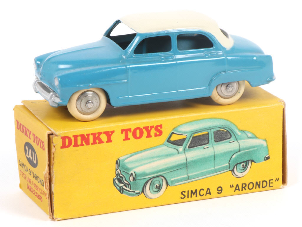 Lot 365 - DINKY TOYS (FRANCE) (1)