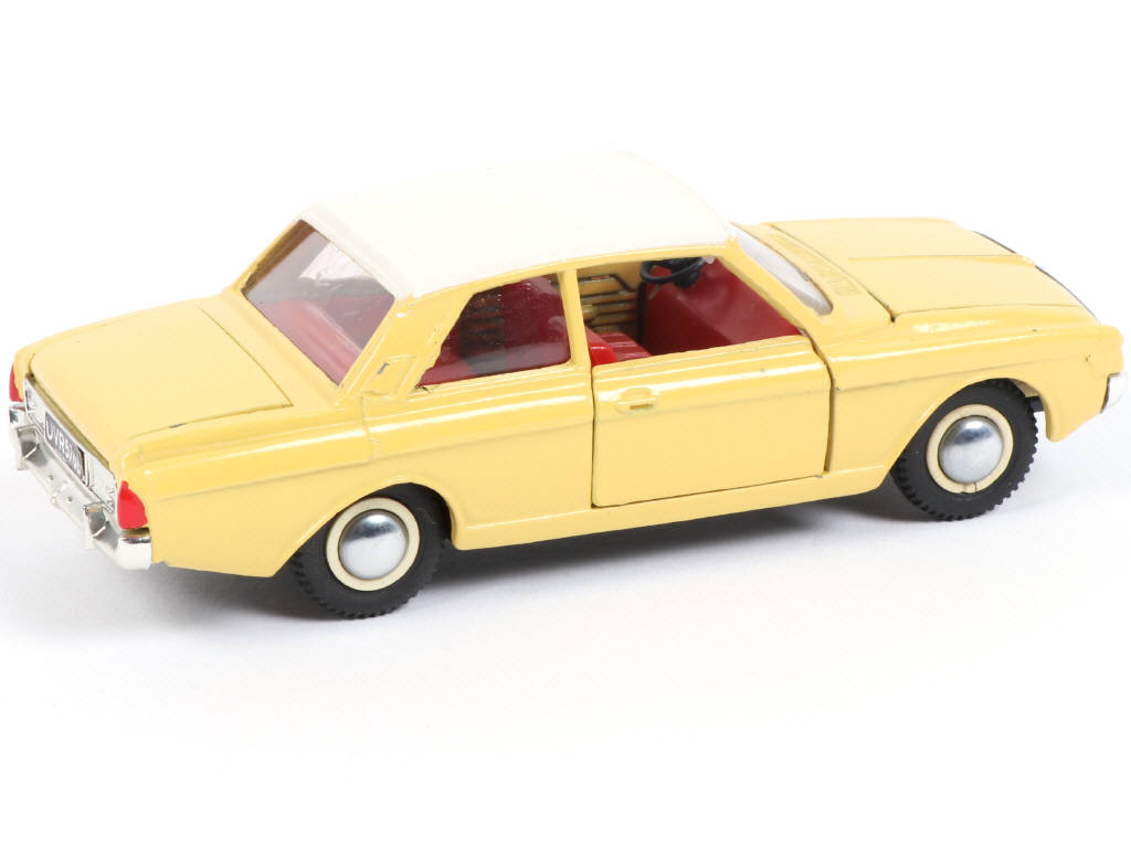 Lot 258 - DINKY TOYS (GB) (1)