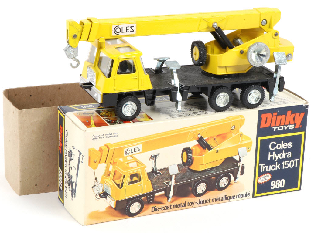 Lot 291 - DINKY TOYS (GB) (1)