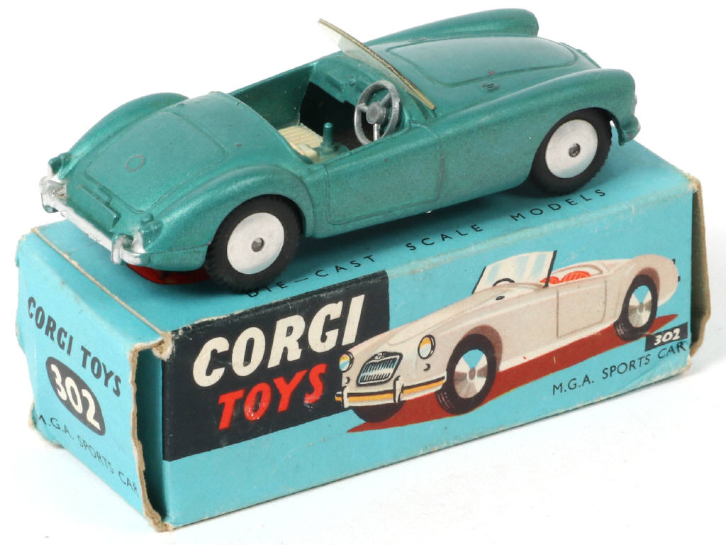 Lot 137 - CORGI TOYS (GB) (1)