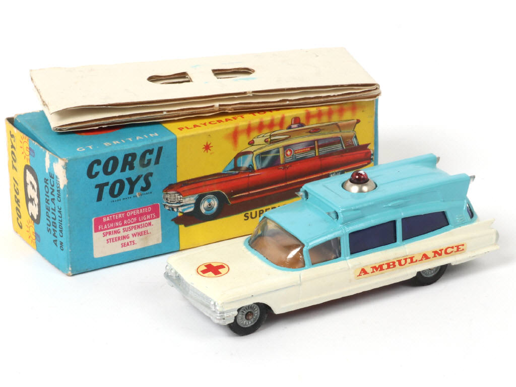 Lot 140 - CORGI TOYS (GB) (1)