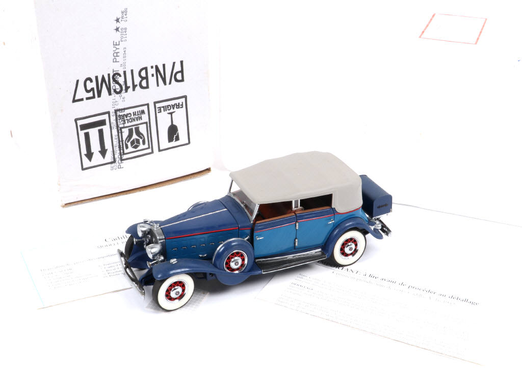 Lot 43 - FRANKLIN MINT (USA) (1)