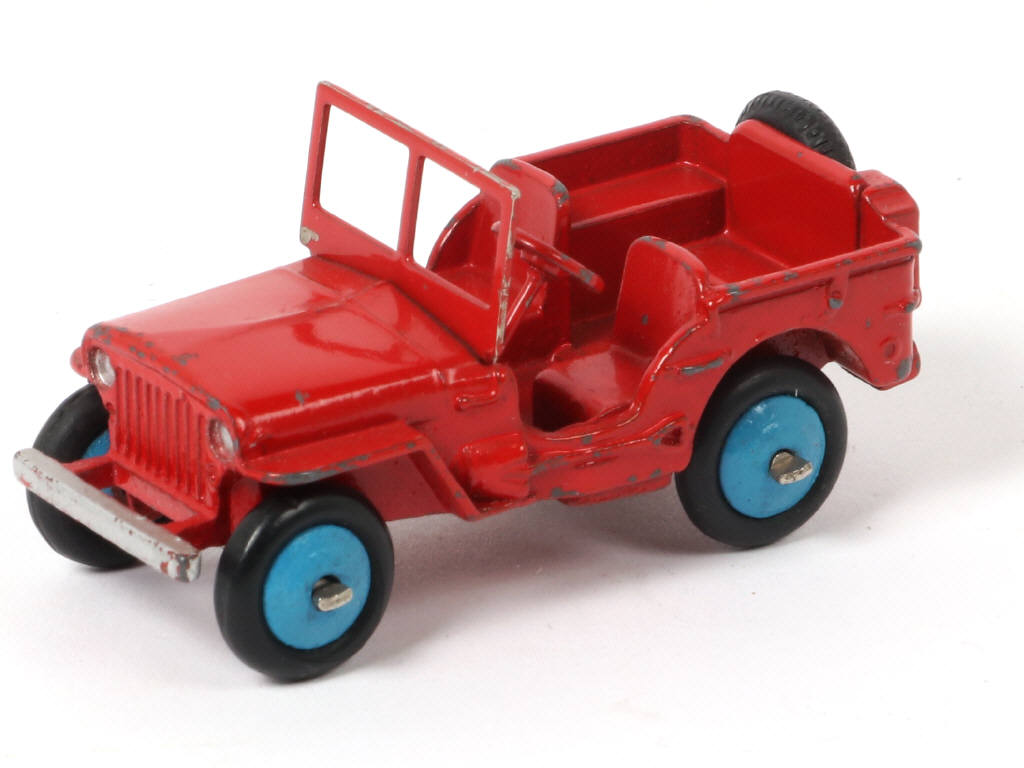 Lot 244 - DINKY TOYS (GB) (1)