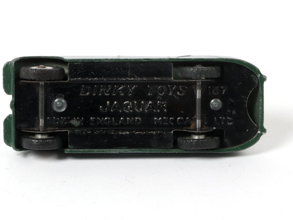Lot 252 - DINKY TOYS (GB) (1)