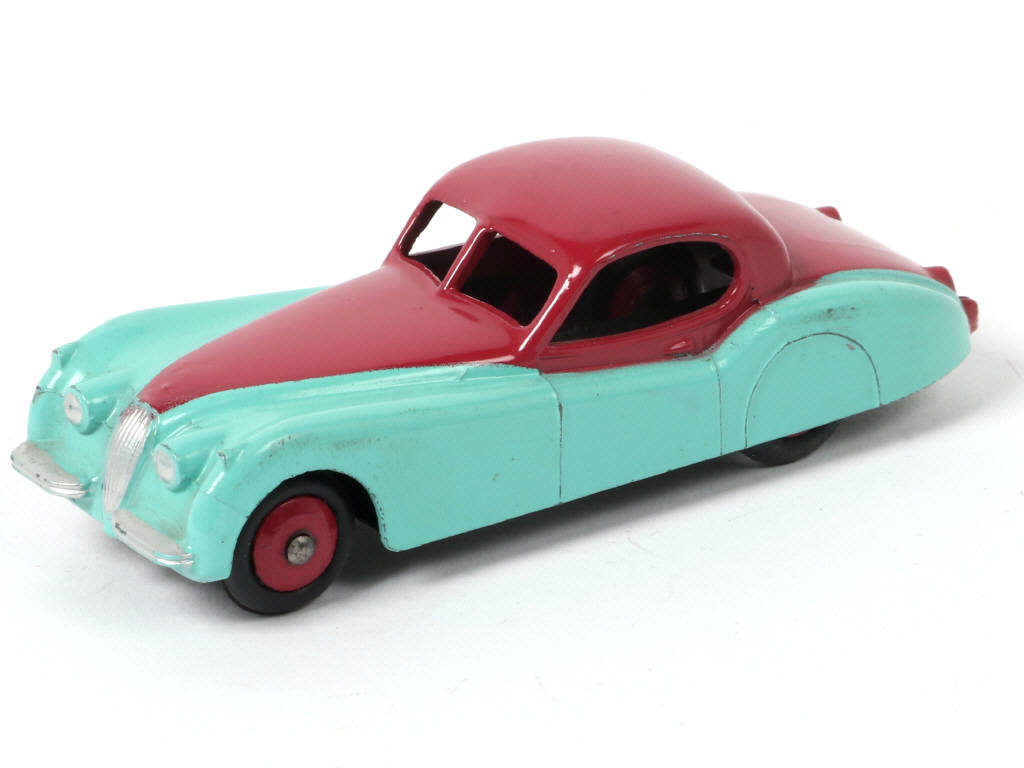 Lot 249 - DINKY TOYS (GB) (1)
