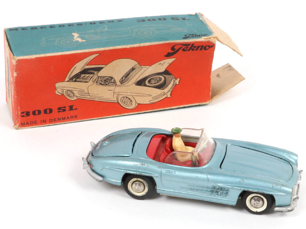 Lot 99 - TEKNO (DANEMARK) (1)