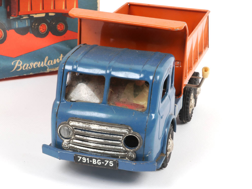Lot 67 - JOUSTRA (FRANCE) (1)