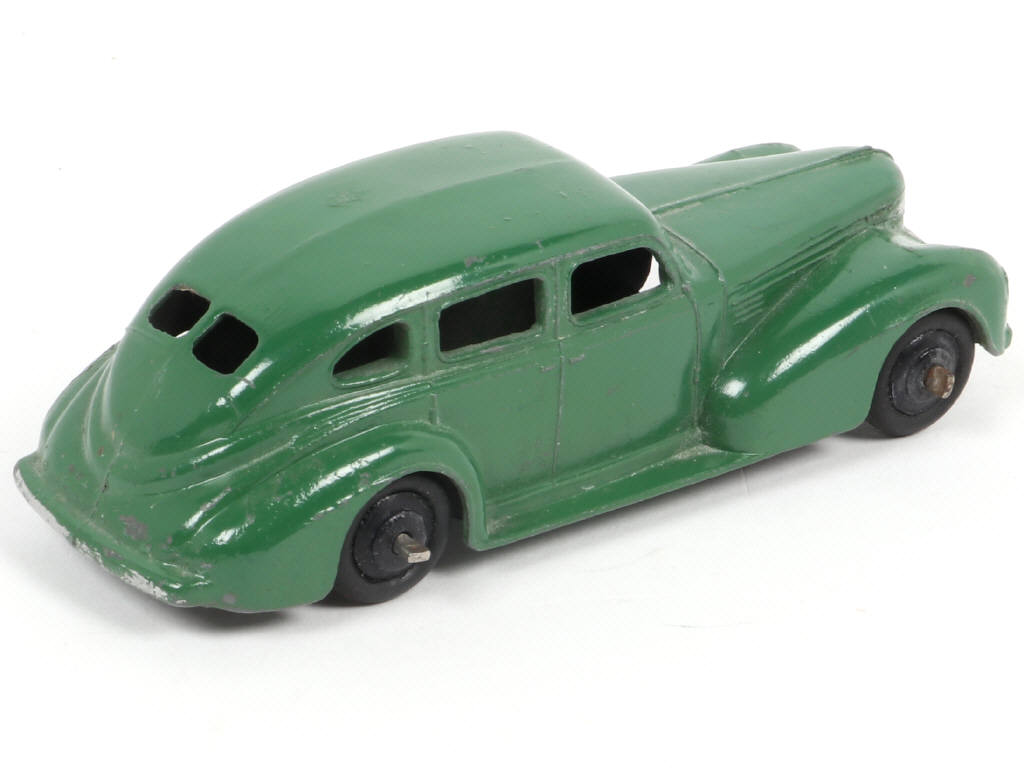 Lot 241 - DINKY TOYS (GB) (1)